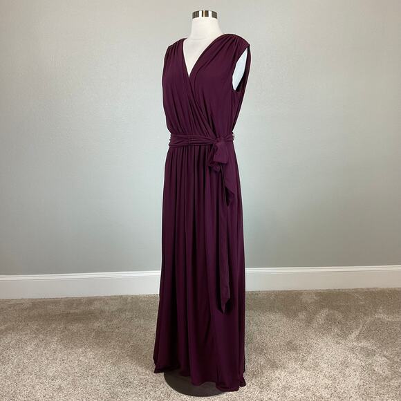 Burgundy Purple Evening Gown Size 12 Sleeveless Thigh Slit Formal Dress by AQUA - Picture 4 of 13